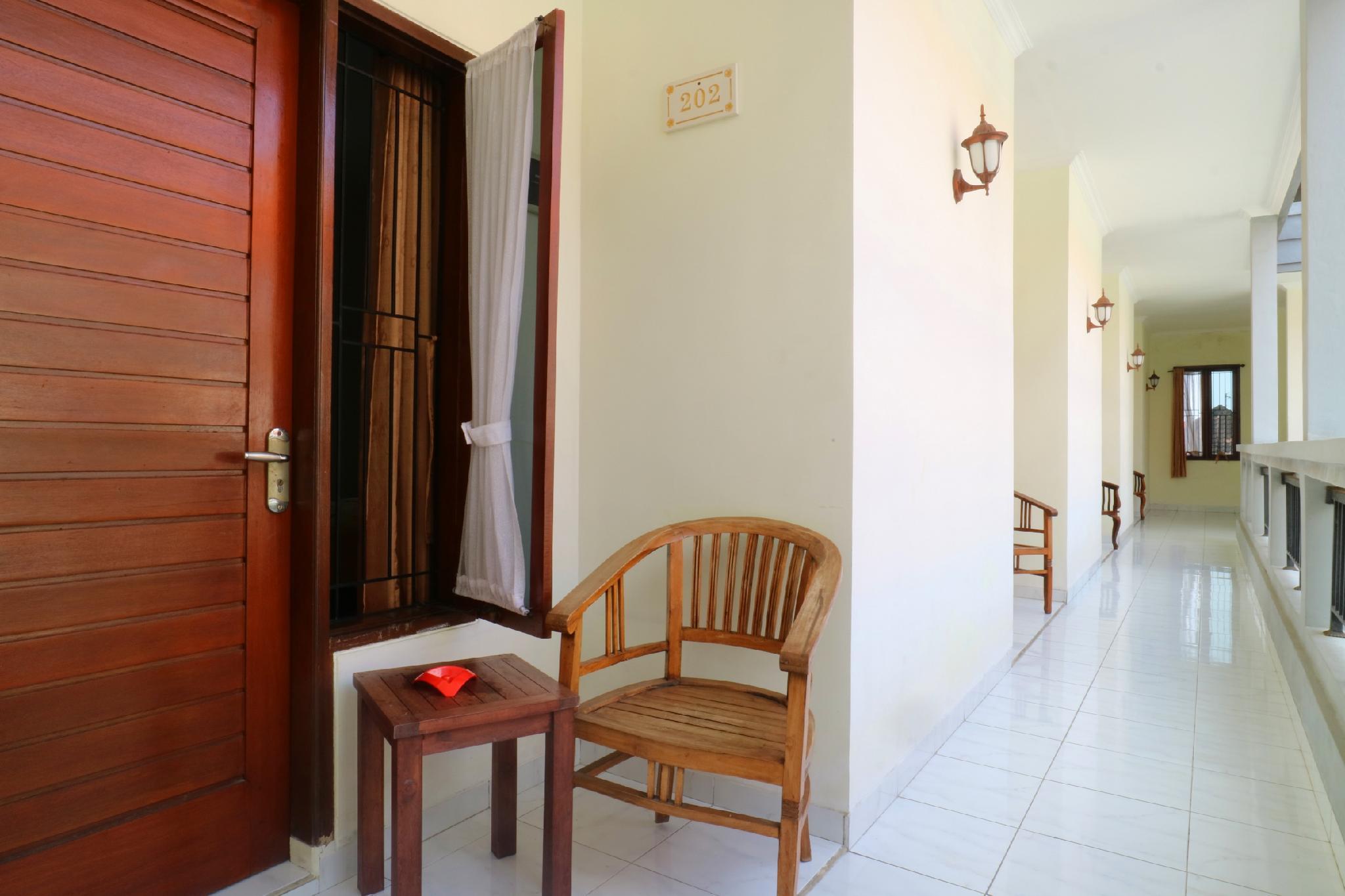 Teges Inn Kuta Kuta  Exterior photo