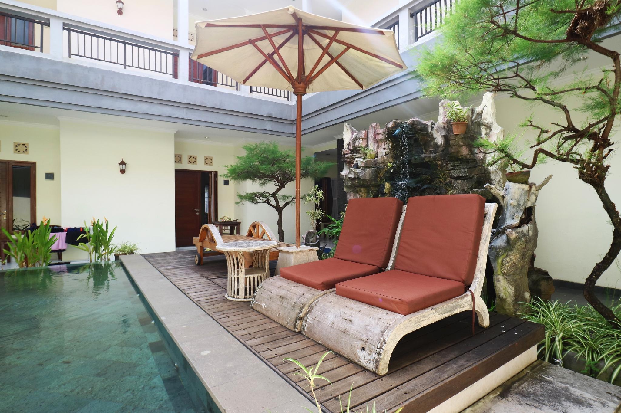 Teges Inn Kuta Kuta  Exterior photo